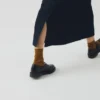 Spódnica z organicznego denimu w kolorze indygo z naszytymi kieszeniami Spódnica z organicznego denimu w kolorze indygo z naszytymi kieszeniami