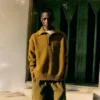 Sweter wełniany z półplisą Sweter wełniany z półplisą